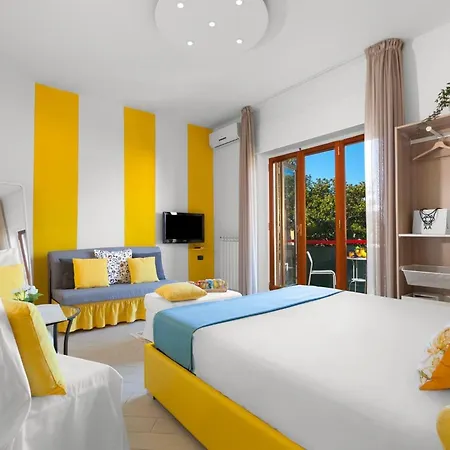 Sorrento Home Отель типа 