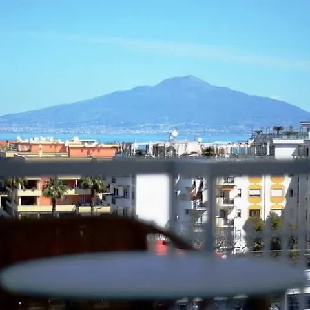 Sorrento Home فندق مبيت وإفطار 3*