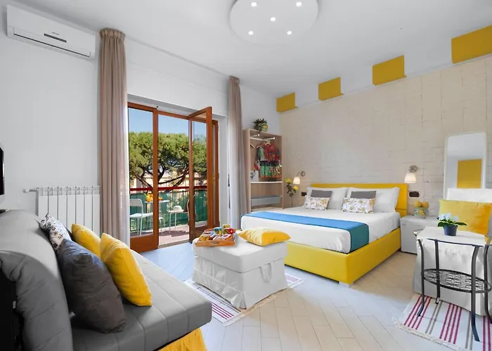 Sorrento Home Bed & Breakfast